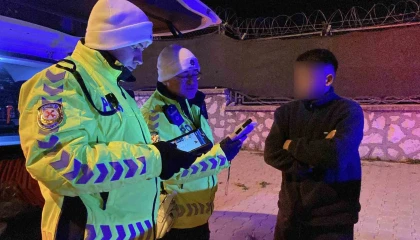 Ehliyetini 2 yıl önce aldığını söyledi, aday sürücü olduğu tespit edilince ehliyeti iptal edildi