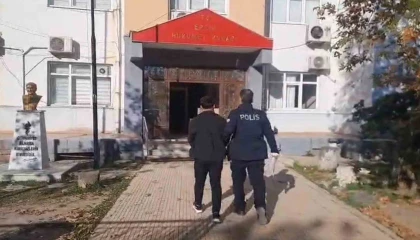 Erzinde evinde ruhsatsız silah ve mermi ile yakalanan şahıs tutuklandı