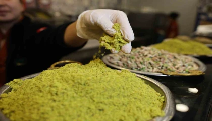 Fıstık fiyatları arttı: Sahtekarların kullandığı gıda boyası ve bezelyeye dikkat