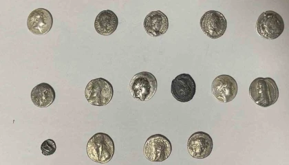 Hatayda 26 sikke kargo ile göndermek üzereyken ele geçirildi