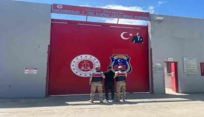 Hatayda 30 yıl hapis cezası bulunan firari mandalina bahçesinde yakalandı