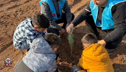 Hatay’da Ülkücüler Alparslan Türkeş’in anısına 108 fidan dikti