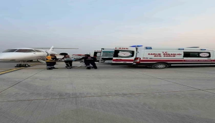 Hava ambulansı 6 günlük bebek için havalandı