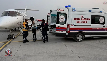 Hava ambulansı 6 günlük bebek için havalandı