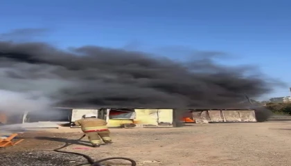 İşçilerin kaldığı konteyner yatakhane alevlere teslim oldu