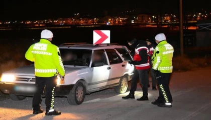 Ispartada yılbaşı öncesi şok uygulama