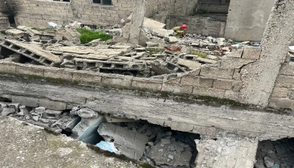 Kahramanmaraşta metruk ev çöktü