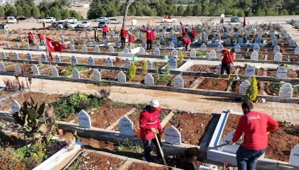 Kahramanmaraşta mezarlıklarda düzenleme