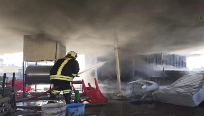 Kırıkhanda evin çatı katı alevlere teslim oldu