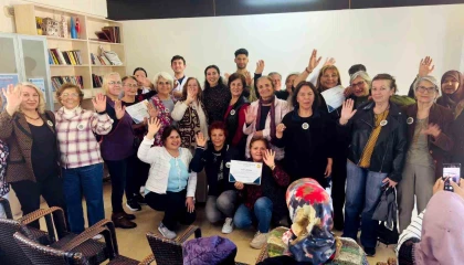 Muratpaşada 60 yaş üstüne sağlıklı yaşam rozeti