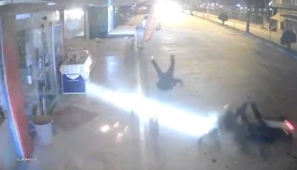 Osmaniyede motosiklet kazası kamerada