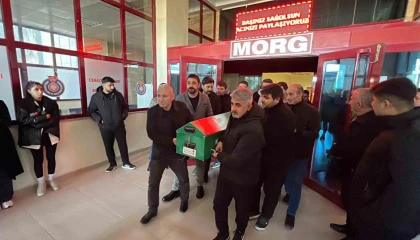 Otomobilinde silahlı saldırıya uğrayan genç kız toprağa verildi