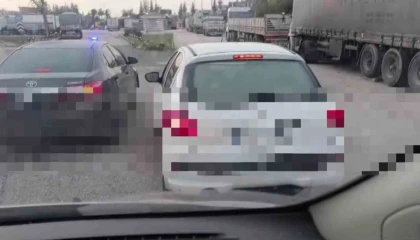 Polisten nefes kesen kovalamaca: Damacanalardan su yerine 28 kilo sıvı uyuşturucu çıktı