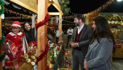 Tarsusta yılbaşı pazarları kapılarını açtı