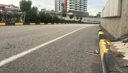 Yolun karşısına geçerken otomobilin çarptığı adam öldü