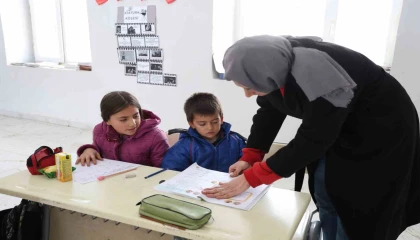 Adanada 1600 rakımda eksi 20 derecede zorlu eğitim