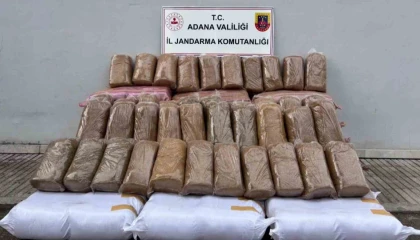 Adanada bin 140 kilogram kaçak tütün ele geçirildi