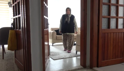 Alanyada 15 yıldır önce kaybolan genç kızdan iz yok