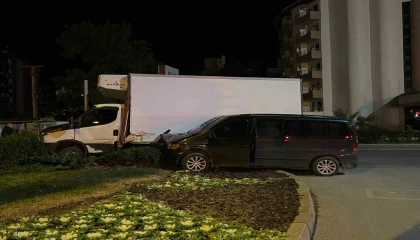 Alanyada kavşakta kaza: 1 yaralı