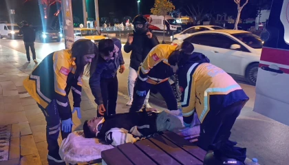 Antalyada devrilen motosikletin sürücüsü yaralandı