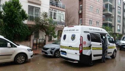Antalyada yaşlı kadın evinde ölü bulundu