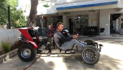 Arkadaşları ‘Yapamazsın dedi, hızı saatte 160 kilometreye ulaşan hayalini gerçekleştirdi