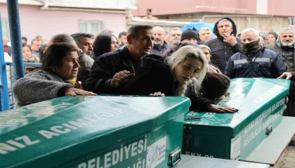 Babalarının öldürdüğü kardeşler yan yana toprağa verildi