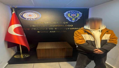 Bisiklet kullanan gencin önünü kesip hakaret etti, gözaltına alındı