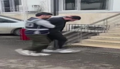 Boşanma aşamasındaki eşinin evine zarar veren şahıs tutuklandı