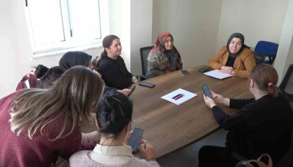 Burdur Aile Akademisinde aile içi iletişim ve şiddetle mücadele eğitimleri aralıksız sürüyor