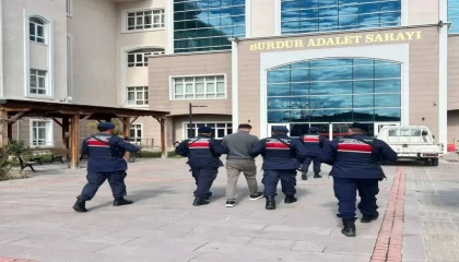 Burdurda aranan 14 şahıs tutuklandı