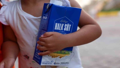 Büyükşehirden çocuklara 773 bin 400 litre süt desteği