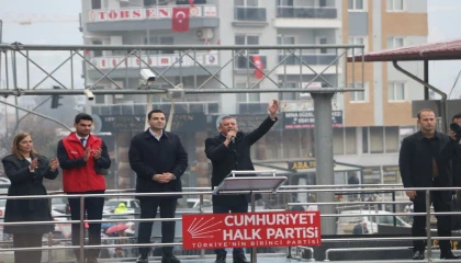 CHP lideri Özgür Özel: 20 bin TLyi bir asgari ücrete, 28 bin TLye çıkarmak muhalefetin ellerinde