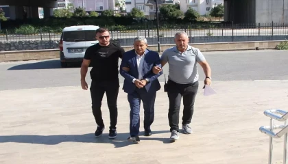 Eski meclis üyesini öldüren eski belediye başkan yardımcısına müebbet hapis cezası