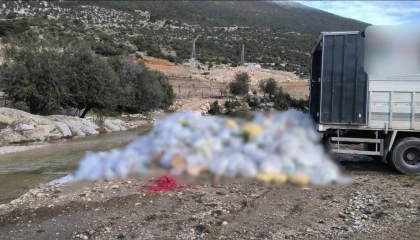 Finikede dere kenarına kamyonla atık dökme olayına adli işlem
