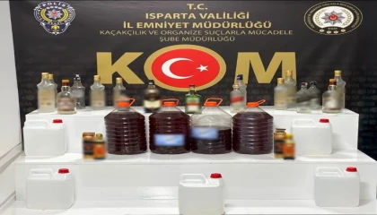 Ispartada kaçak alkol ve sigara operasyonu