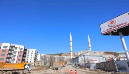 Kahramanmaraş Doğukentte yerinde dönüşümle yüzlerce konut inşa ediliyor