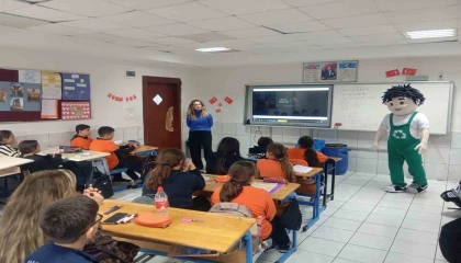 Kemer Belediyesinden öğrencilere sıfır atık eğitimi