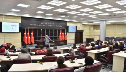 Kepez Belediyesinden yaşlı dostu kente güçlü adım