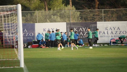 Konyaspor, Antalyada hazırlıklarına devam ediyor
