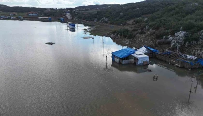 Kuraklıkla mücadele eden Hatayda bereketin simgesi Kızılgöl yeniden suyla doldu