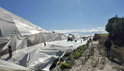 Manavgatta hortumdan zarar gören bölgelerde hasar tespit çalışması yapıldı