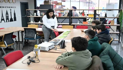 Mersinde çocuklar akran zorbalığına karşı empati atölyelerinde buluştu