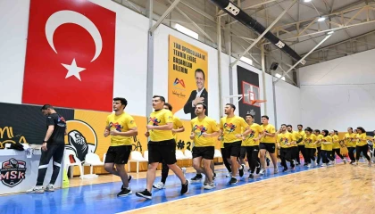 Mersinde gençlere ücretsiz fiziki yeterlilik desteği