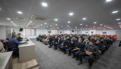 Mersinde haşereyle mücadele bilgilendirmesi