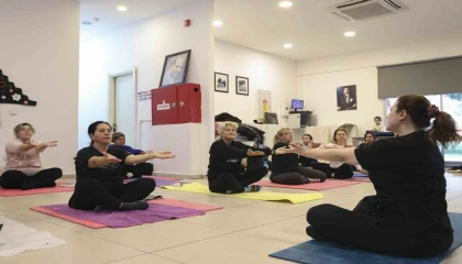 Mersinde kadınlara nefes ve hareket eğitimi