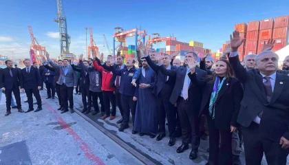 Mersinden Sudana 6. İyilik Gemisi uğurlandı