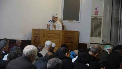 Miraç Kandilinde Antalyada camiler doldu