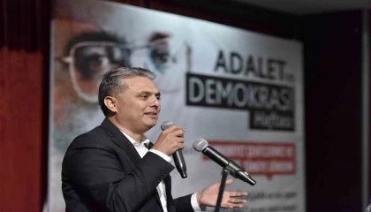 Muratpaşada aydınlığa adanmış bir panel