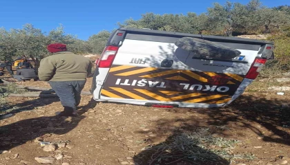 Öğrenci servisi zeytinliğe uçtu: 5 yaralı
